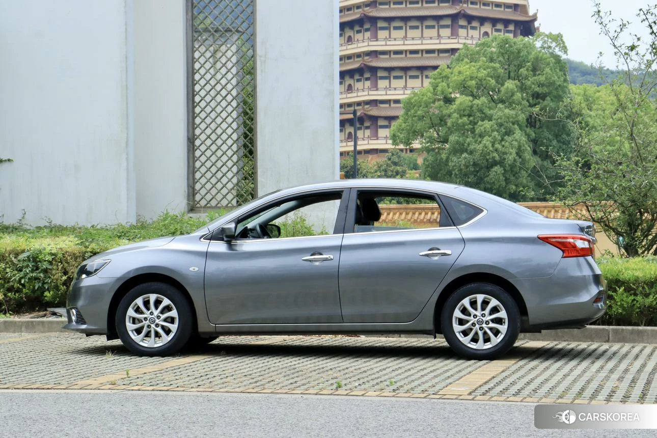 Nissan Sylphy id 4454196 из Китая 18
