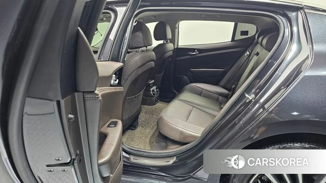 Kia Stinger id 4672786 из Кореи 18