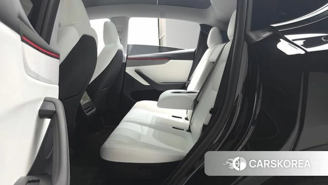Tesla Model Y id 4719680 из Кореи 18