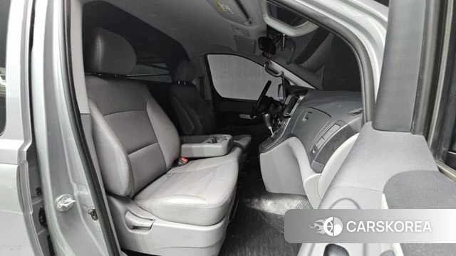 Hyundai The New Grand Starex id 4894711 из Кореи 18