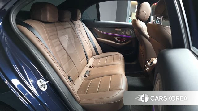Mercedes-Benz E-Class W213 id 4572712 из Кореи 18