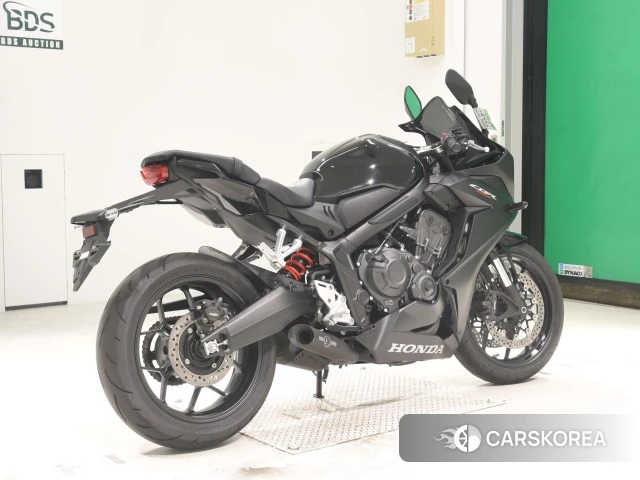 Проданный Honda CBR650R 2023 из Японии