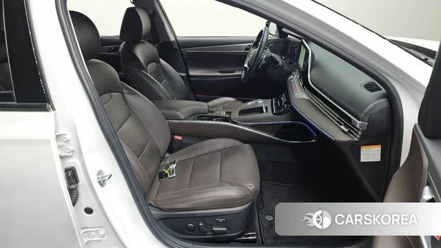 Hyundai The New Grandeur IG Hybrid id 4677336 из Кореи 18