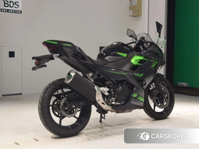 Проданный Kawasaki NINJA 400 2023 из Японии