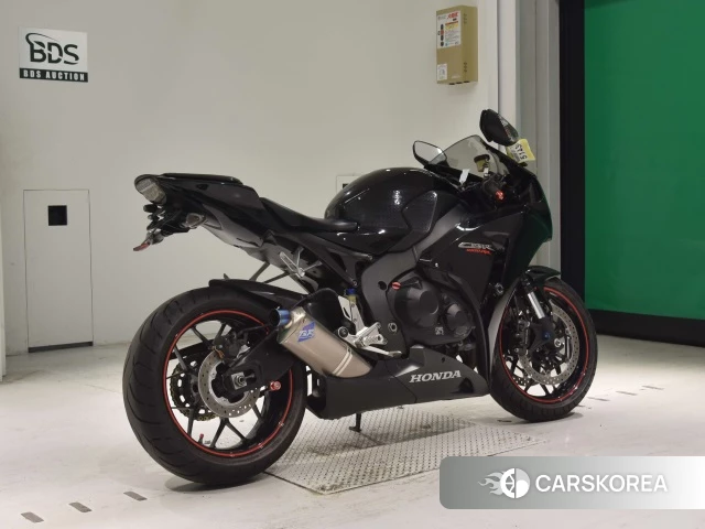 Проданный Honda CBR1000RR 2013 из Японии, фото 2