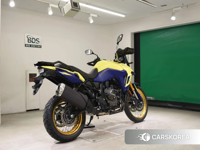 Проданный Suzuki V-STROM 800DE 2023 из Японии, фото 2
