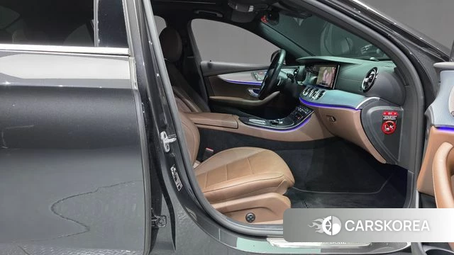 Mercedes-Benz E-Class W213 id 4693069 из Кореи 18