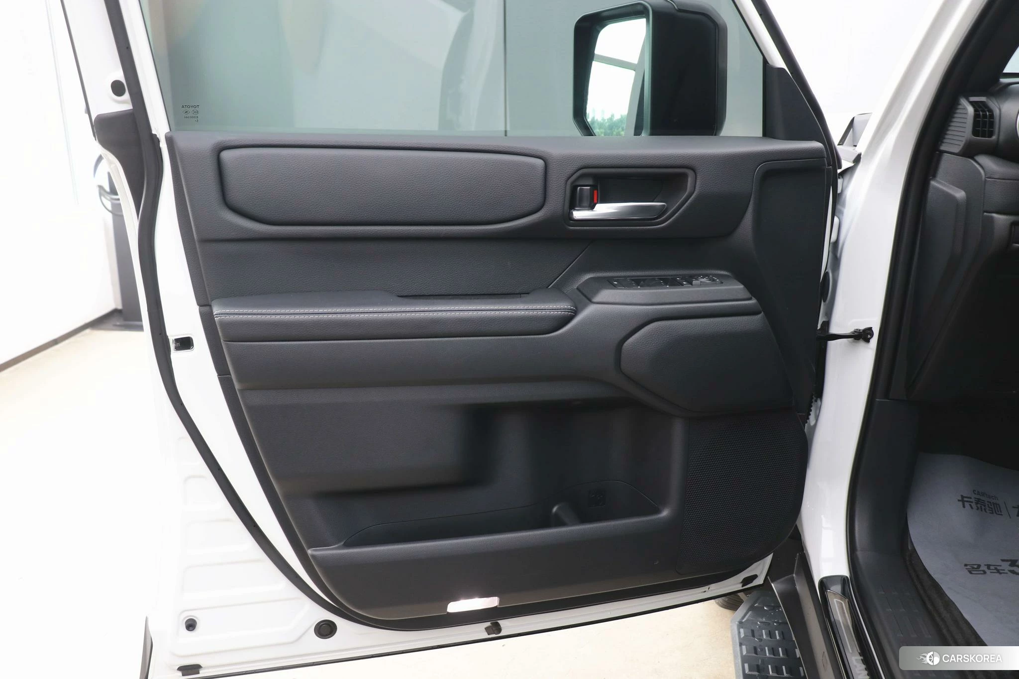 Toyota Prado id 4499053 из Китая 18