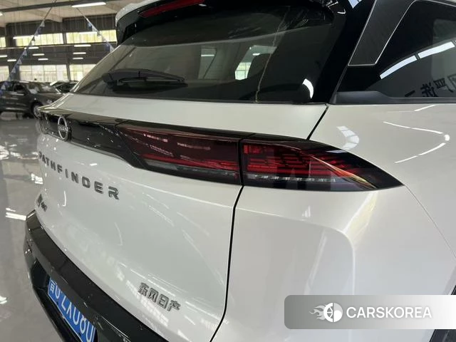 Nissan Exploring the land id 4258931 из Китая 18