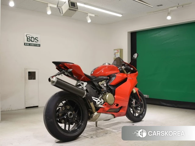Проданный Ducati 1199 PANIGALE 2012 из Японии, фото 2
