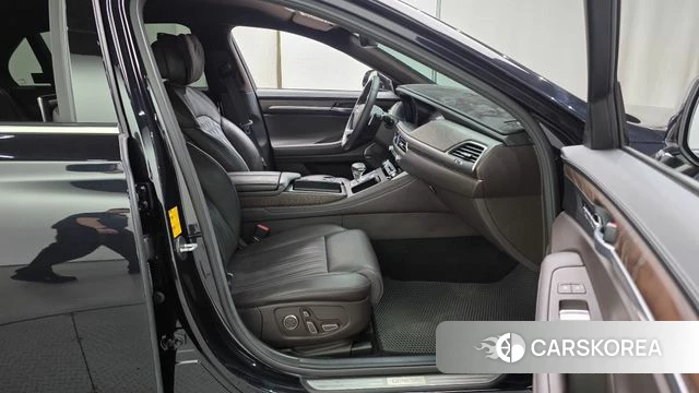 Genesis G90 id 4446369 из Кореи 18