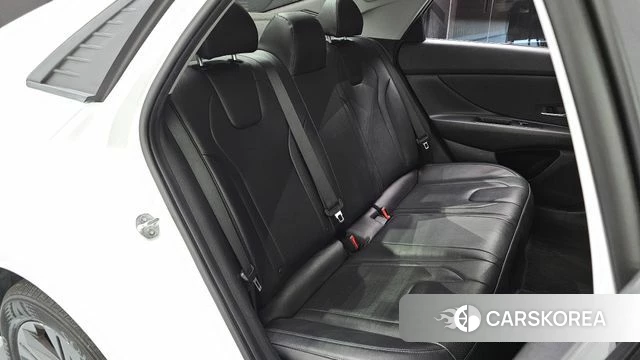 Hyundai Avante Hybrid (CN7) id 4657092 из Кореи 18