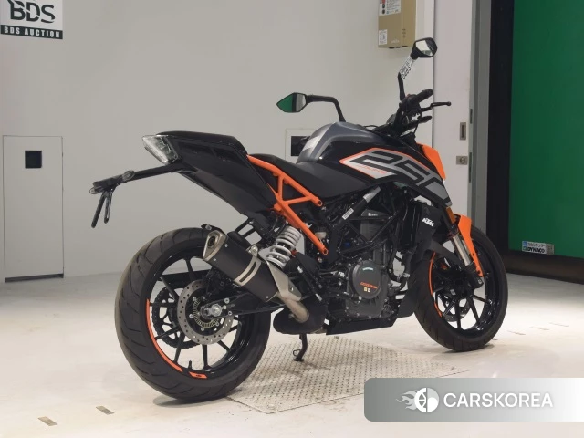 Проданный KTM 250 DUKE 2023 из Японии, фото 2