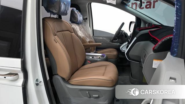 Hyundai Staria id 4329617 из Кореи 18