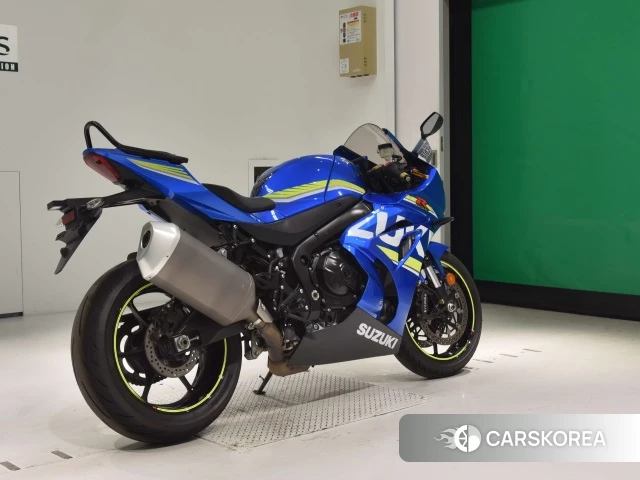 Проданный Suzuki GSX-R1000R ABS 2018 из Японии, фото 2