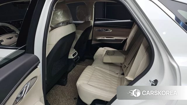 Genesis GV70 id 4281122 из Кореи 18