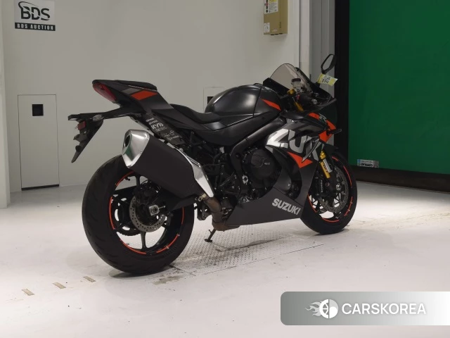 Проданный Suzuki GSX-R1000R ABS 2021 из Японии, фото 2