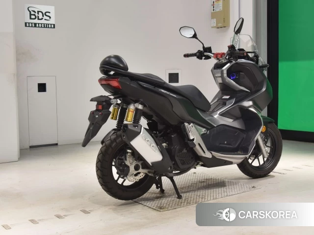 Проданный Honda ADV150 2019 из Японии, фото 2