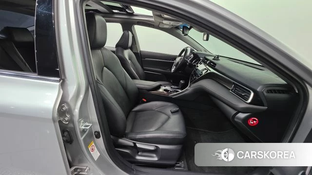 Toyota Camry (XV70) id 4717993 из Кореи 18