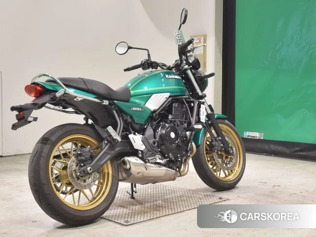 Проданный Kawasaki Z650RS 2023 из Японии