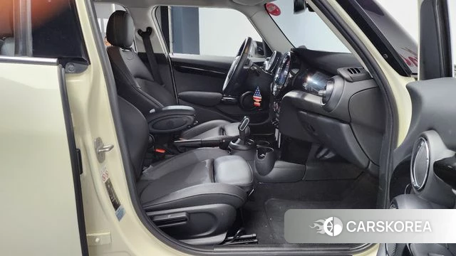 Mini Cooper id 4750291 из Кореи 18