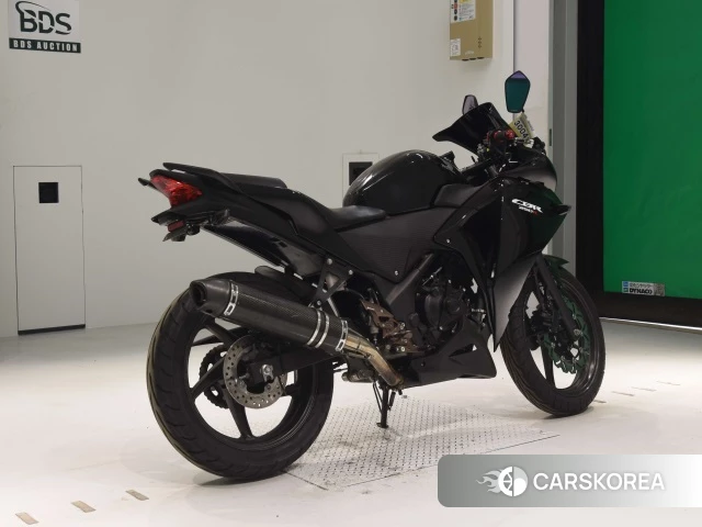 Проданный Honda CBR250R 2013 из Японии, фото 2