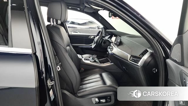 BMW X5 (G05) id 4338765 из Кореи 18