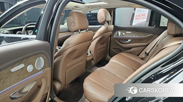 Mercedes-Benz E-Class W213 id 4304845 из Кореи 18