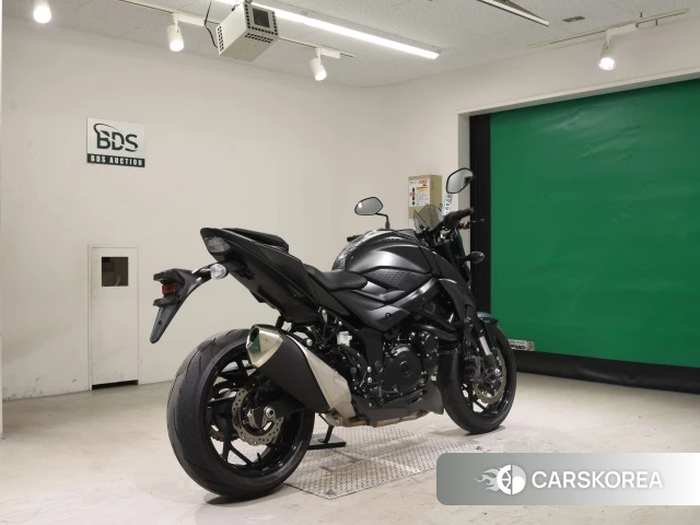 Проданный Suzuki GSX-S750 2022 из Японии, фото 2