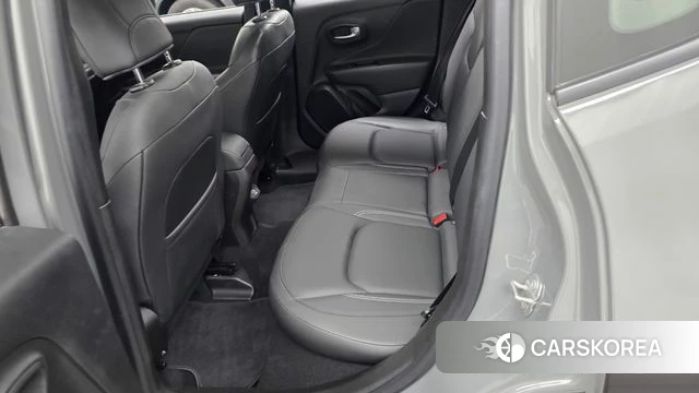 Jeep Renegade id 4475985 из Кореи 18