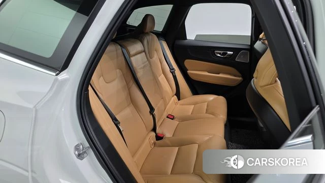 Volvo XC60 second Generation id 4283147 из Кореи 18