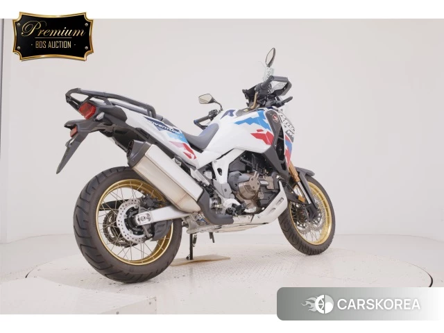 Проданный Honda CRF1100L AFRICA TWIN DCT 2025 из Японии, фото 2