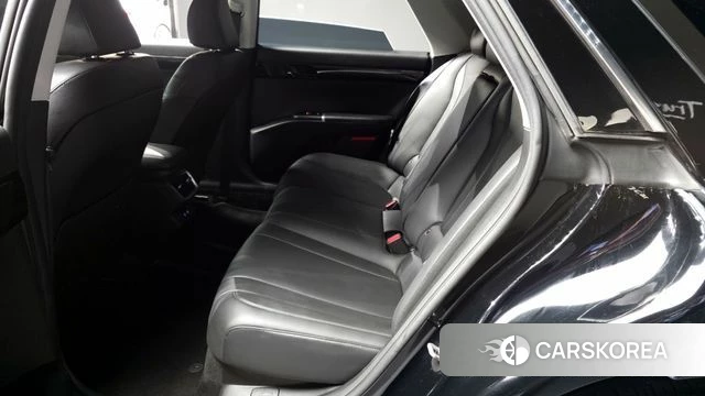 Hyundai Grandeur (GN7) id 4243679 из Кореи 18