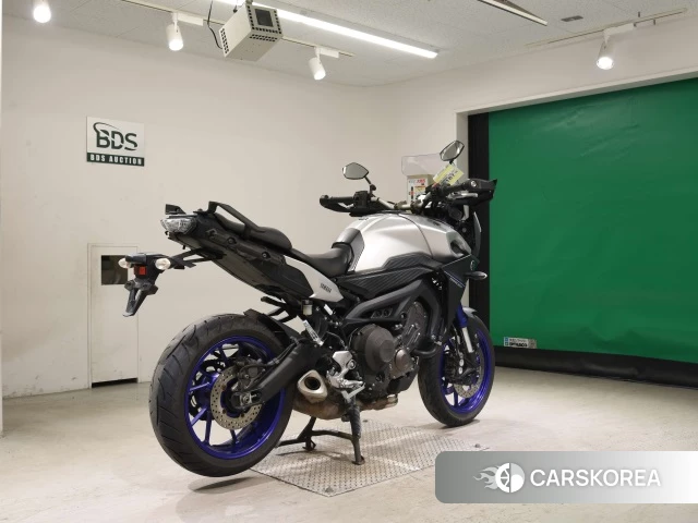 Проданный Yamaha MT-09 2016 из Японии, фото 2