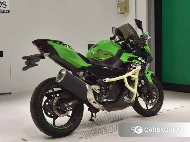 Проданный Kawasaki NINJA 400 2019 из Японии, фото 2