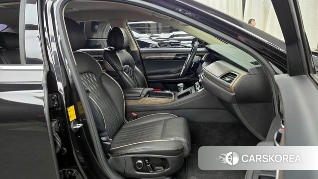 Genesis G90 id 4269084 из Кореи 18