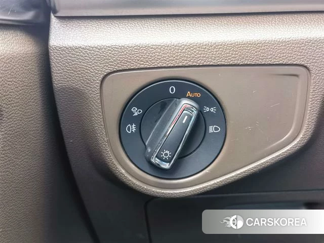 Volkswagen Weiran id 3890741 из Китая 18