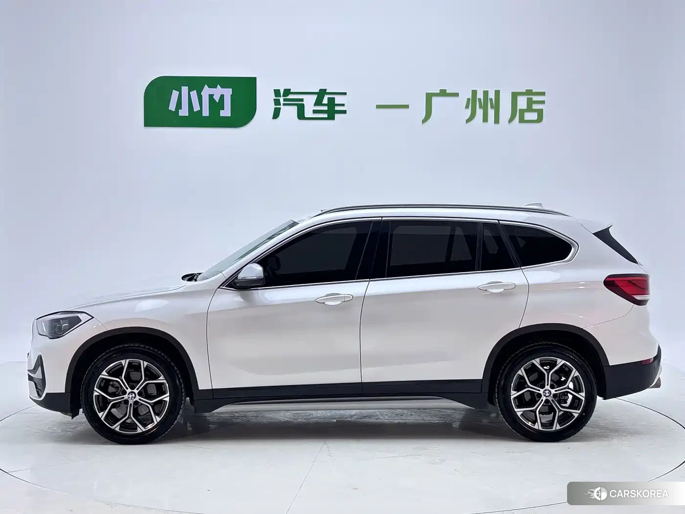 BMW X1 id 4679679 из Китая 18