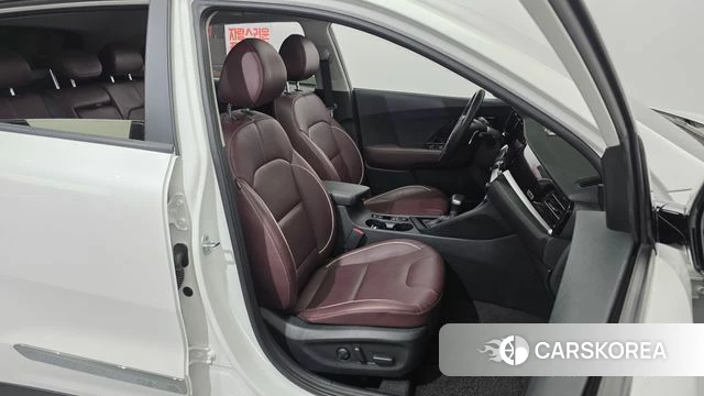 Kia The New Niro id 4604060 из Кореи 18