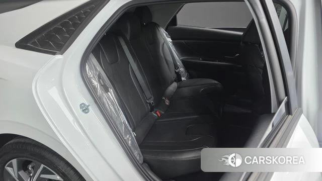 Hyundai The New Avante Hybrid (CN7) id 4291841 из Кореи 18