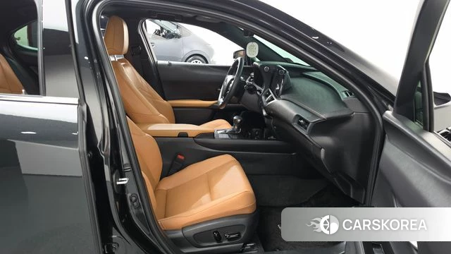 Lexus UX250h id 4432862 из Кореи 18