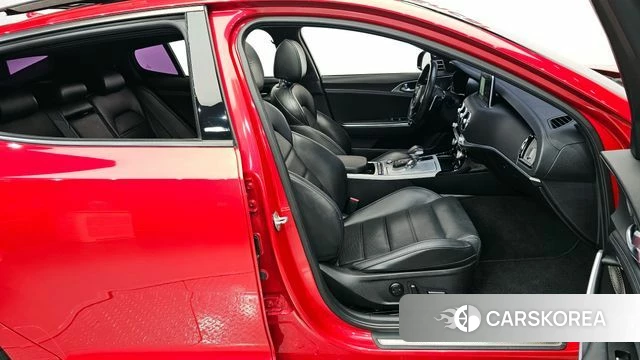 Kia Stinger id 4447887 из Кореи 18