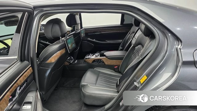 Genesis G90 id 4625904 из Кореи 18