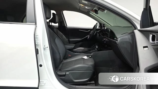 Kia Di Ol Nu Niro id 4555833 из Кореи 18