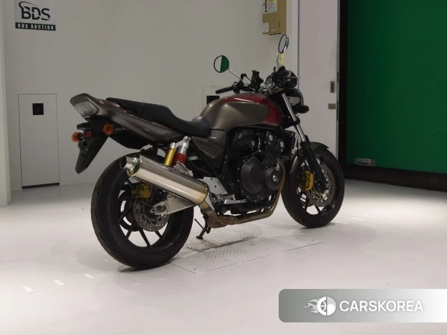 Проданный Honda CB400SF ABS 2017 из Японии, фото 2