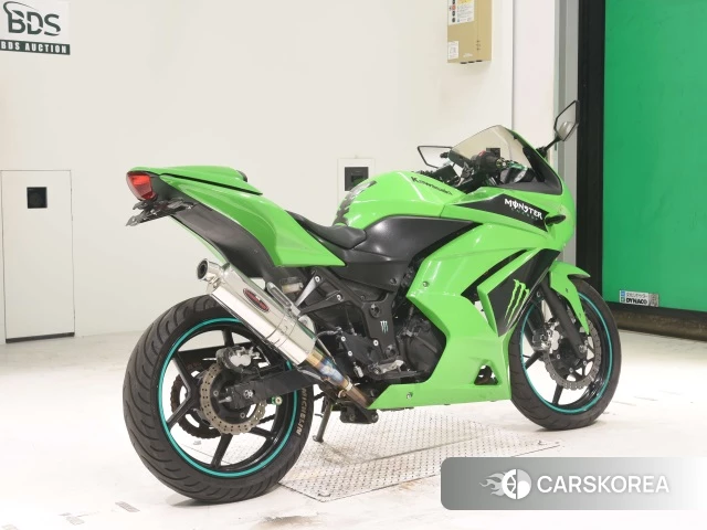 Проданный Kawasaki NINJA 250R 2012 из Японии