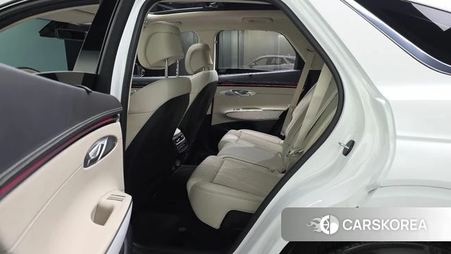 Genesis GV70 id 4635350 из Кореи 18