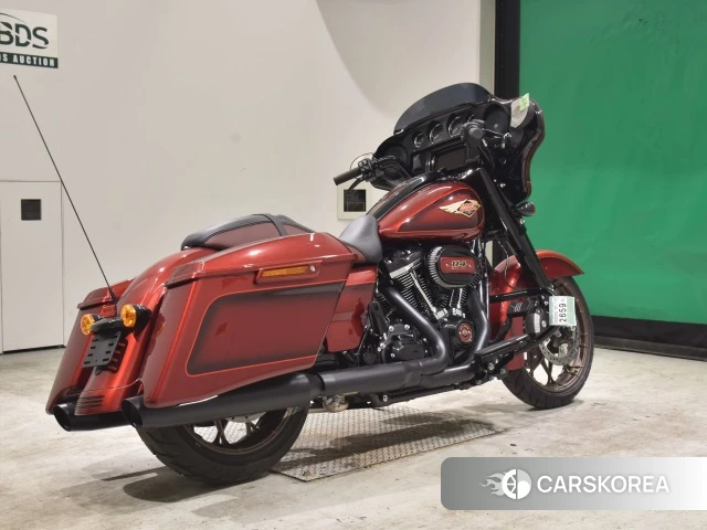 Проданный Harley-Davidson Street Glide FLHXS1870 2023 из Японии