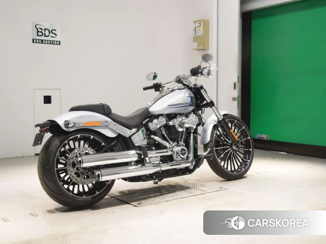 Проданный Harley-Davidson Softail Breakout FXBR 1920 2023 из Японии, фото 2