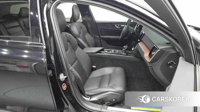 Volvo V60 Cross-Country 2nd Generation id 4581720 из Кореи 18
